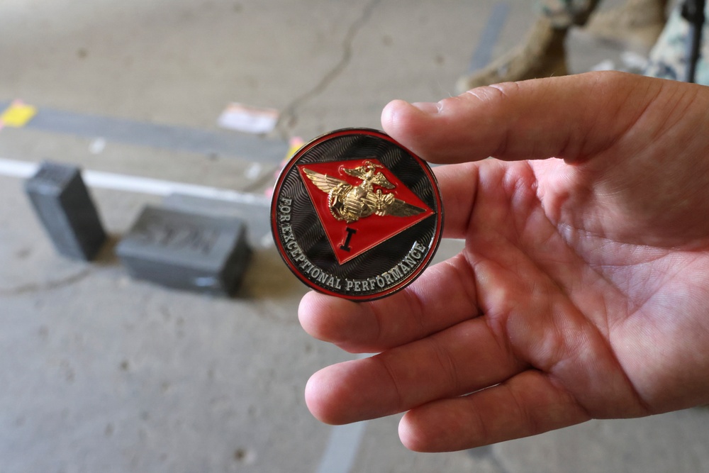 1st Marine Aircraft Wing Commander visits Marine Air Control Squadron 4
