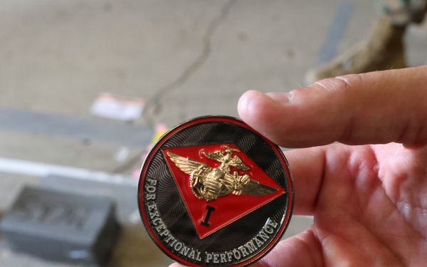 1st Marine Aircraft Wing Commander visits Marine Air Control Squadron 4