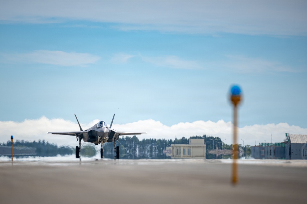 Wild Weasels’ F-35As take off to Red Flag-Alaska 26-3