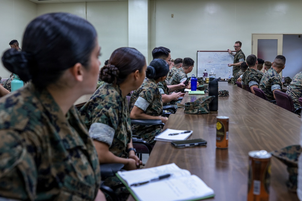7th Communication Battalion hosts Commercial Transmission Operators Course