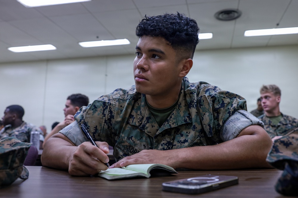 7th Communication Battalion hosts Commercial Transmission Operators Course
