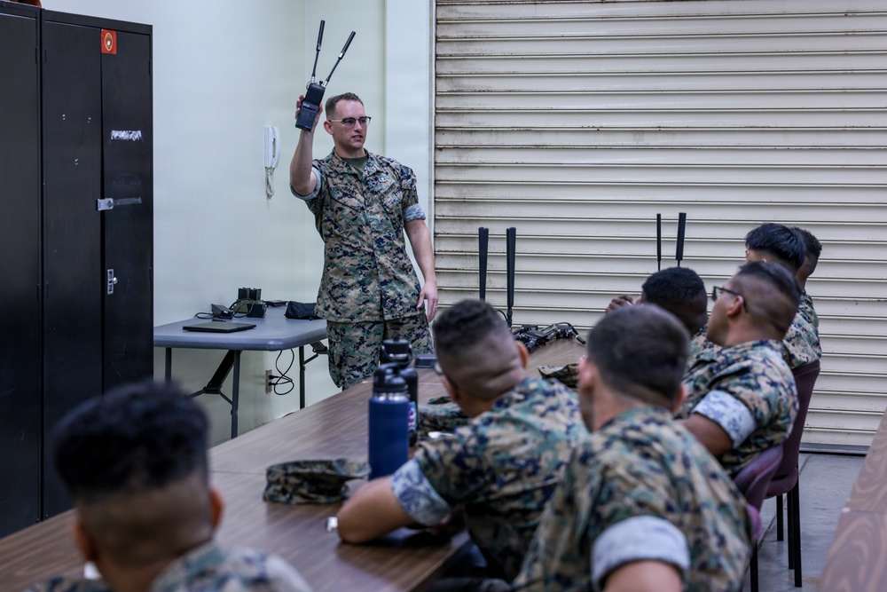7th Communication Battalion hosts Commercial Transmission Operators Course