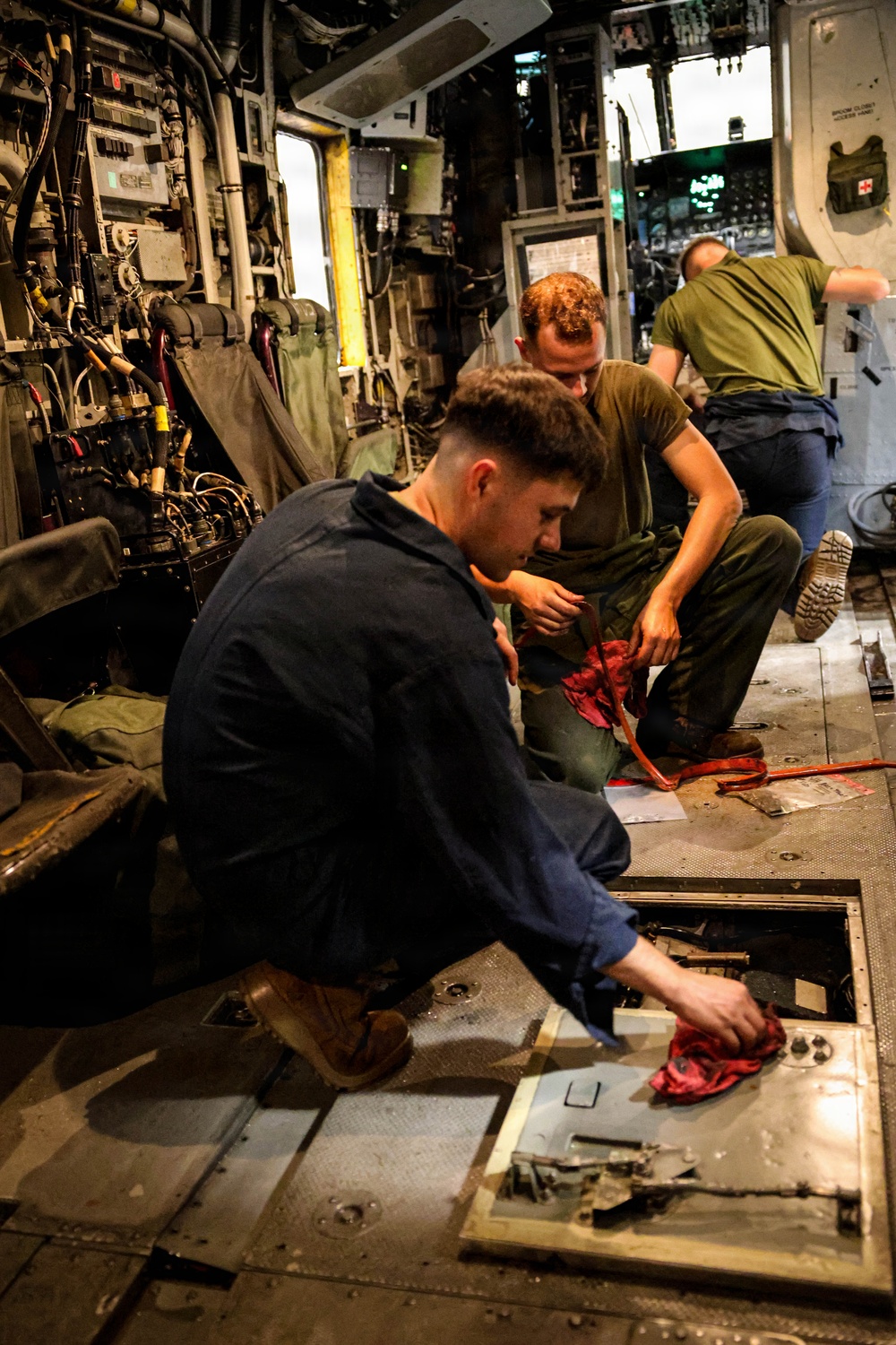 USS John P. Murtha Conducts COMPTUEX With Makin Island Amphibious Ready Group