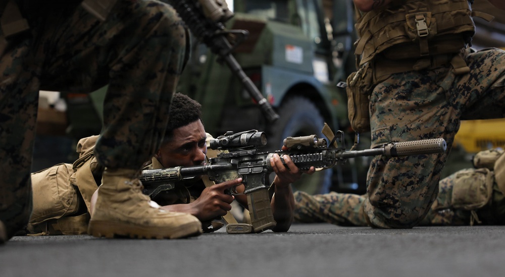 Anchroage Conducts COMPTUEX With Makin Island Amphibious Ready Group