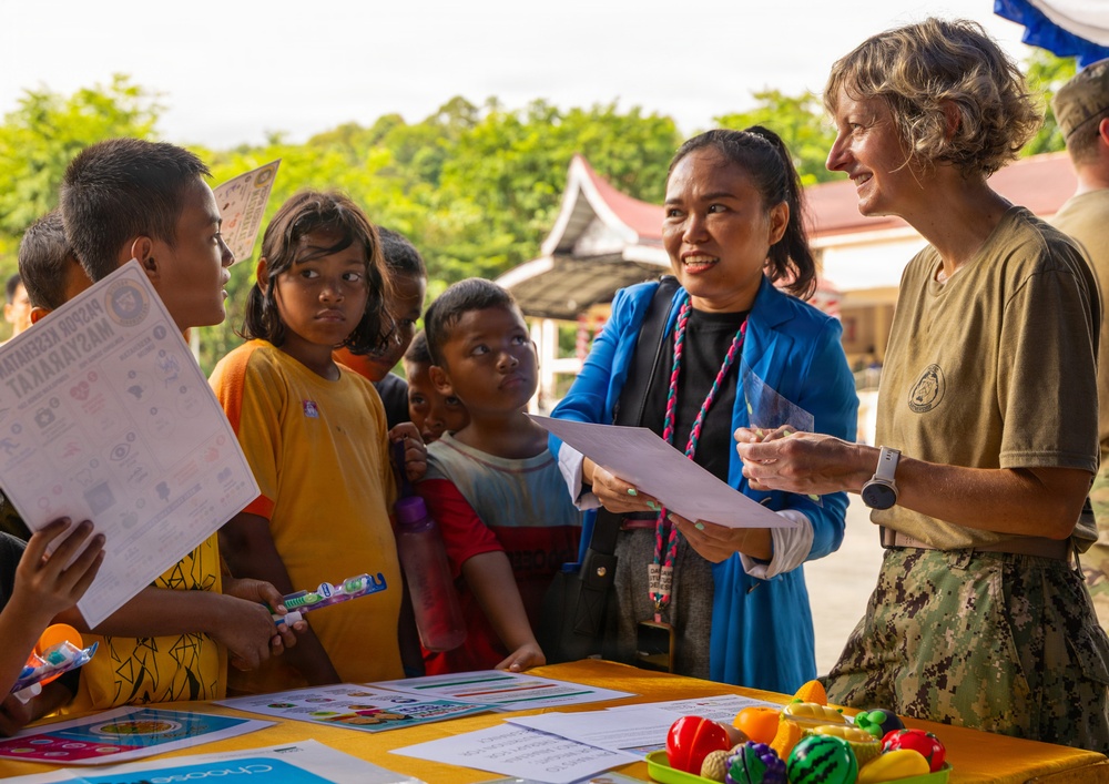 Pacific Partnership 2026 holds fair in Sibolga, Indonesia