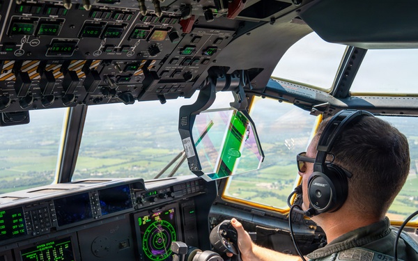 AATTC supports air-to-air refueling for first time with Reserve Command