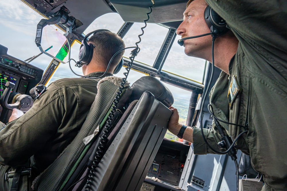 AATTC supports air-to-air refueling for first time with Reserve Command