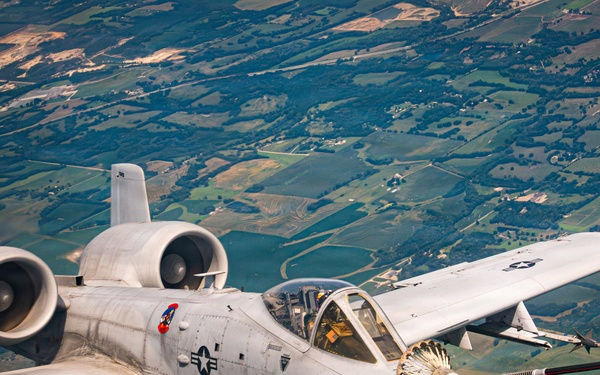 AATTC supports air-to-air refueling for first time with Reserve Command