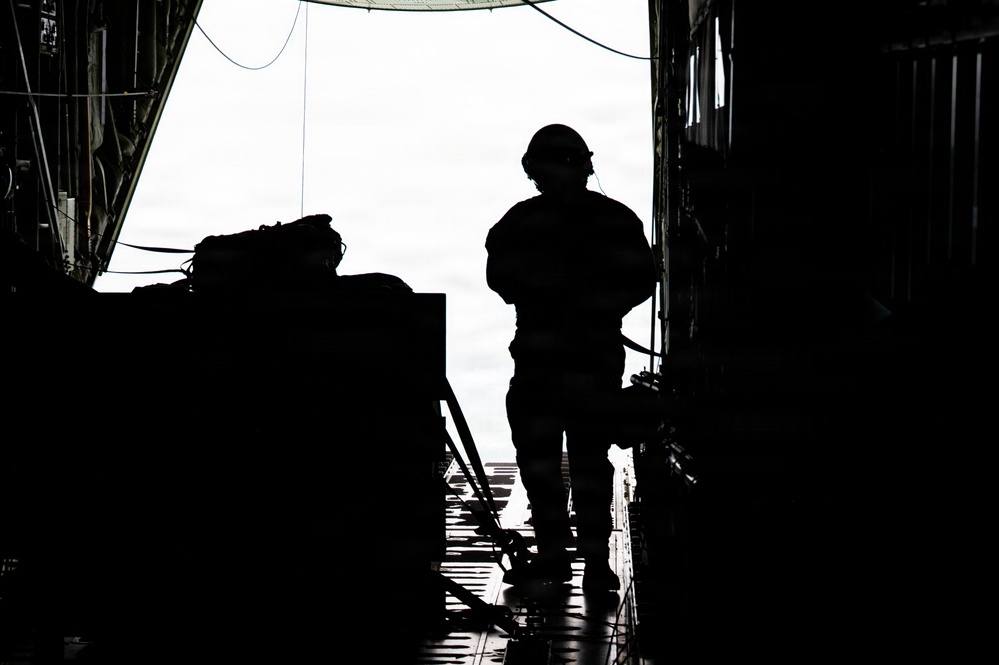 AATTC supports air-to-air refueling for first time with Reserve Command