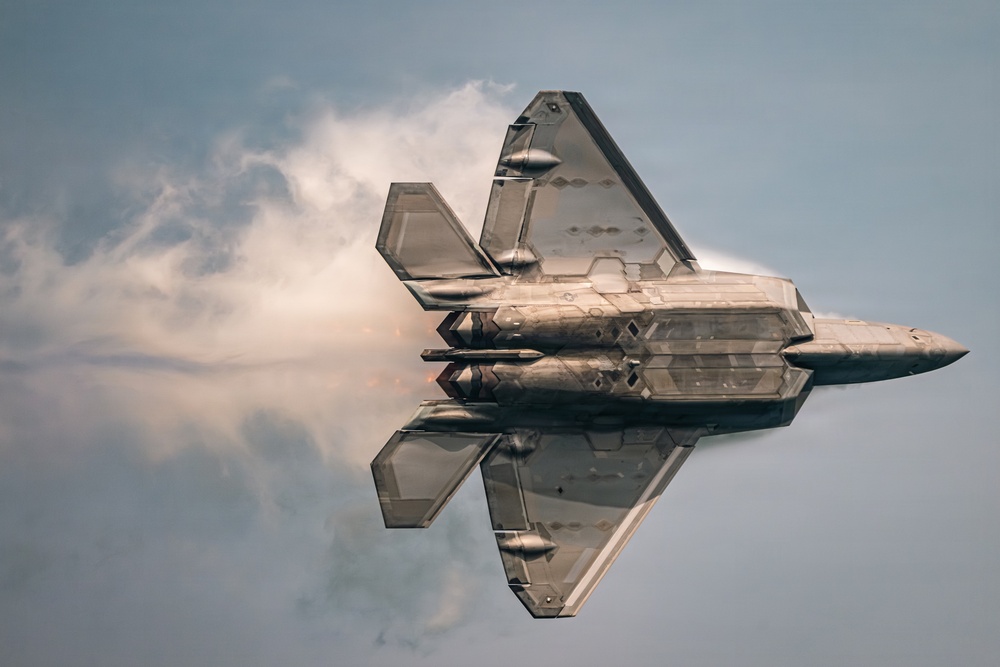 F-22 Demonstration Team performs for 2026 Chicago Air and Water Show