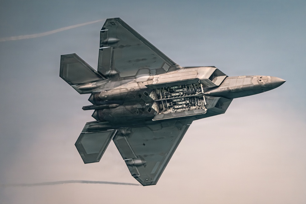 F-22 Demonstration Team performs for 2026 Chicago Air and Water Show