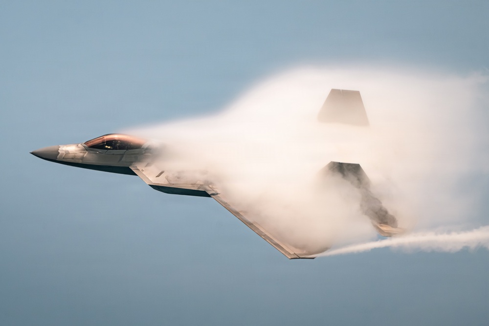 F-22 Demonstration Team performs for 2026 Chicago Air and Water Show