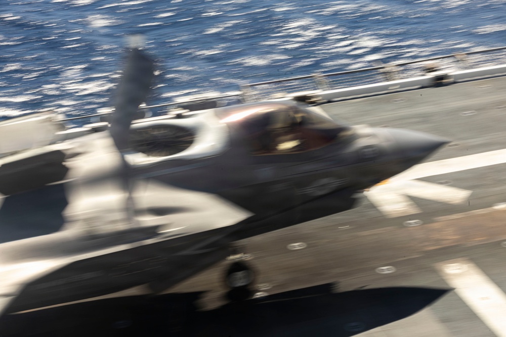 13th MEU | VMFA-211 Conducts Carrier Qualifications Aboard USS Makin Island