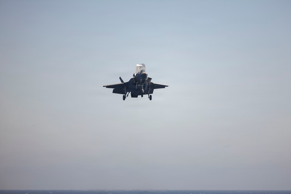 13th MEU | VMFA-211 Conducts Carrier Qualifications Aboard USS Makin Island