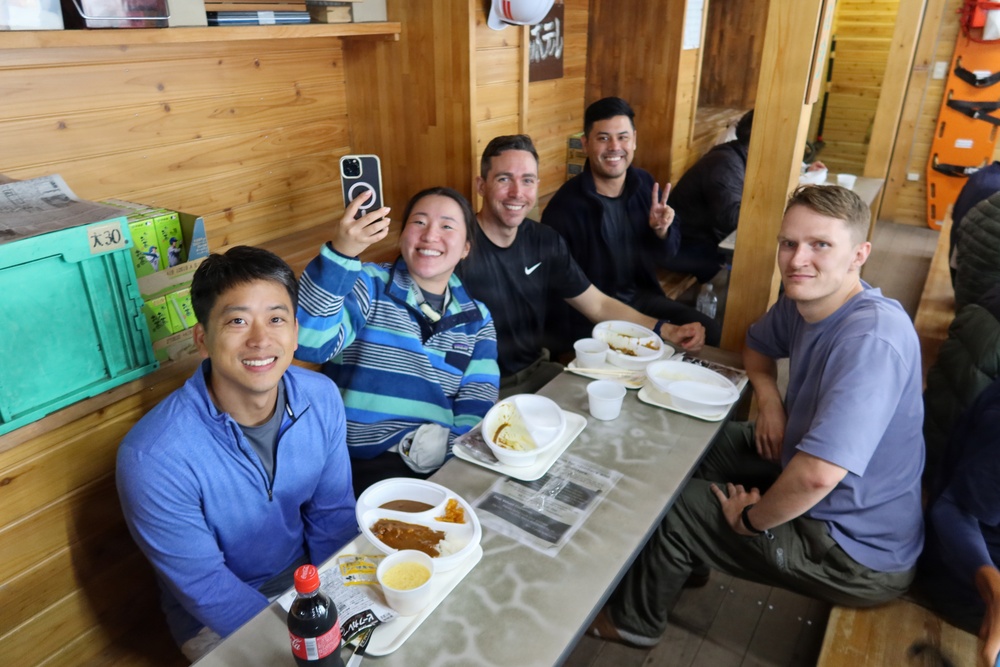 CFAY MWR Hosts Mount Fuji Climb