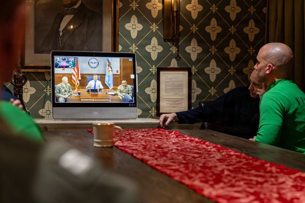 Abraham Lincoln Conducts A Meeting With SECWAR