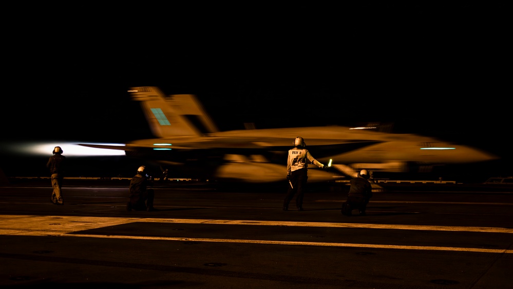 USS George Washington Conducts Flight Operations