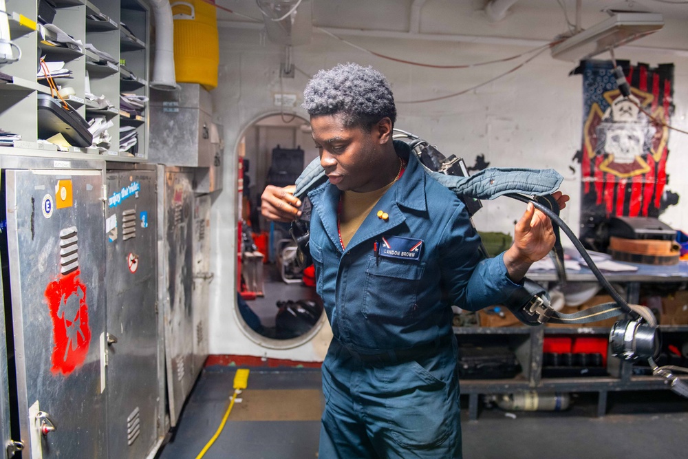 USS John C. Stennis (CVN 74) Daily Operations