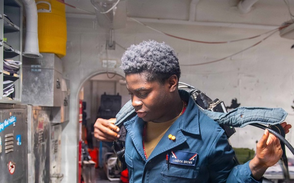 USS John C. Stennis (CVN 74) Daily Operations