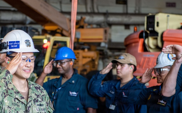 USS John C. Stennis (CVN 74) Lt. Cmdr. Huy Huynh Ring Off Ceremony