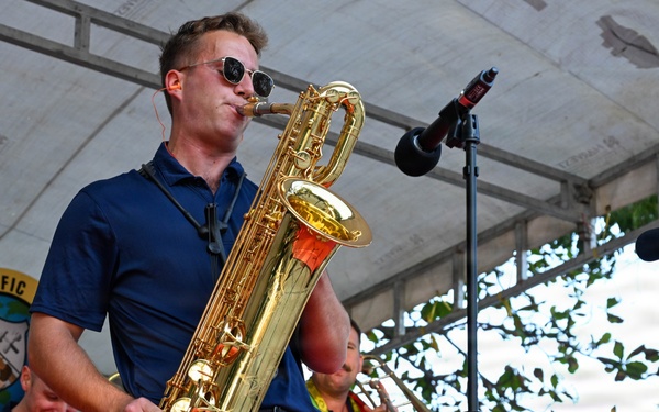 Pacific Partnership Band holds concert at Avenida Marginal waterfront in Dili, Timor-Leste