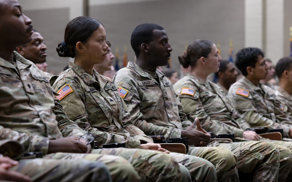 Senior Advisor to the Secretary of War for Strategy Speaks to BLC Class 011-26