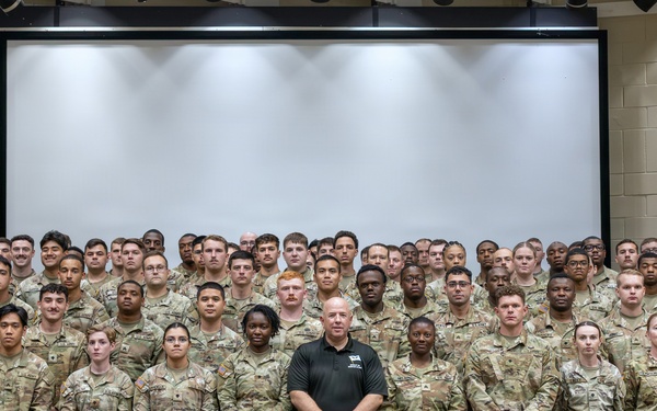 Senior Advisor to the Secretary of War for Strategy Speaks to BLC Class 011-26