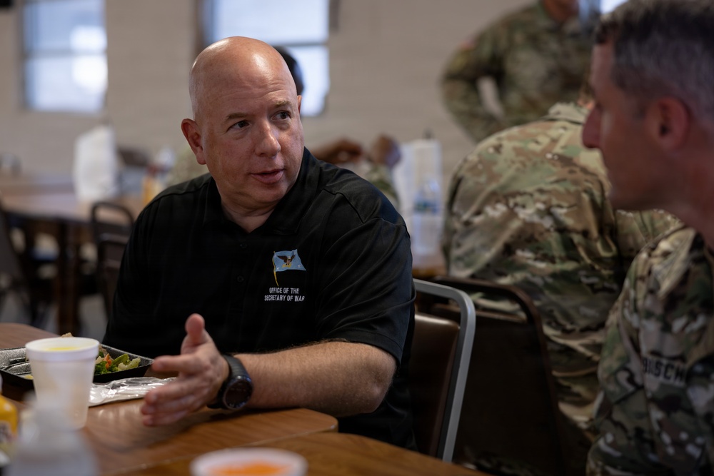Senior Advisor to the Secretary of War for Strategy Visits Camp Shelby