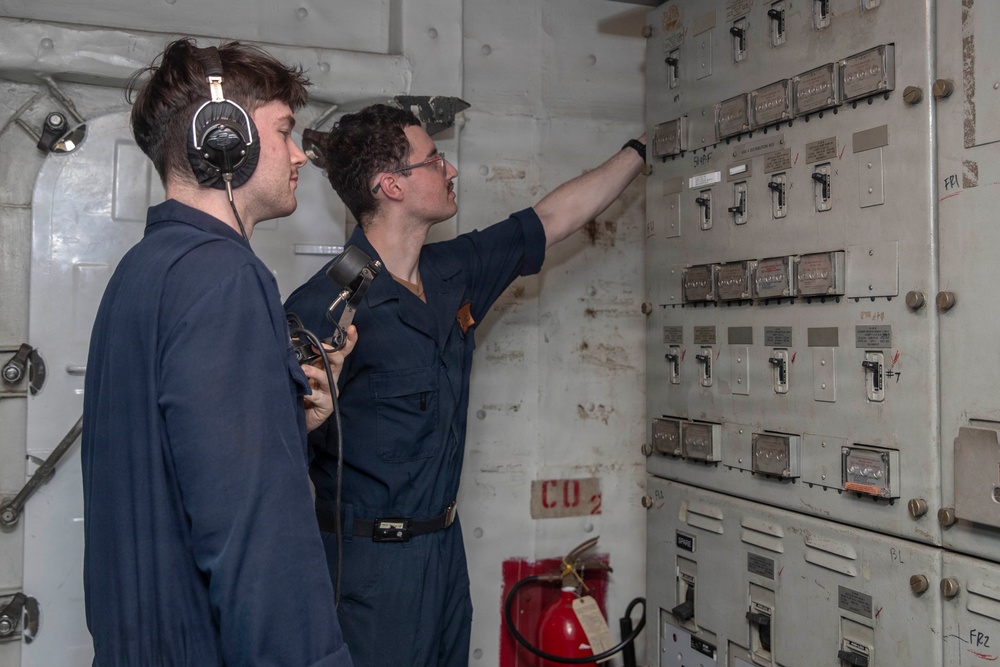 Abraham Lincoln Conducts Operations