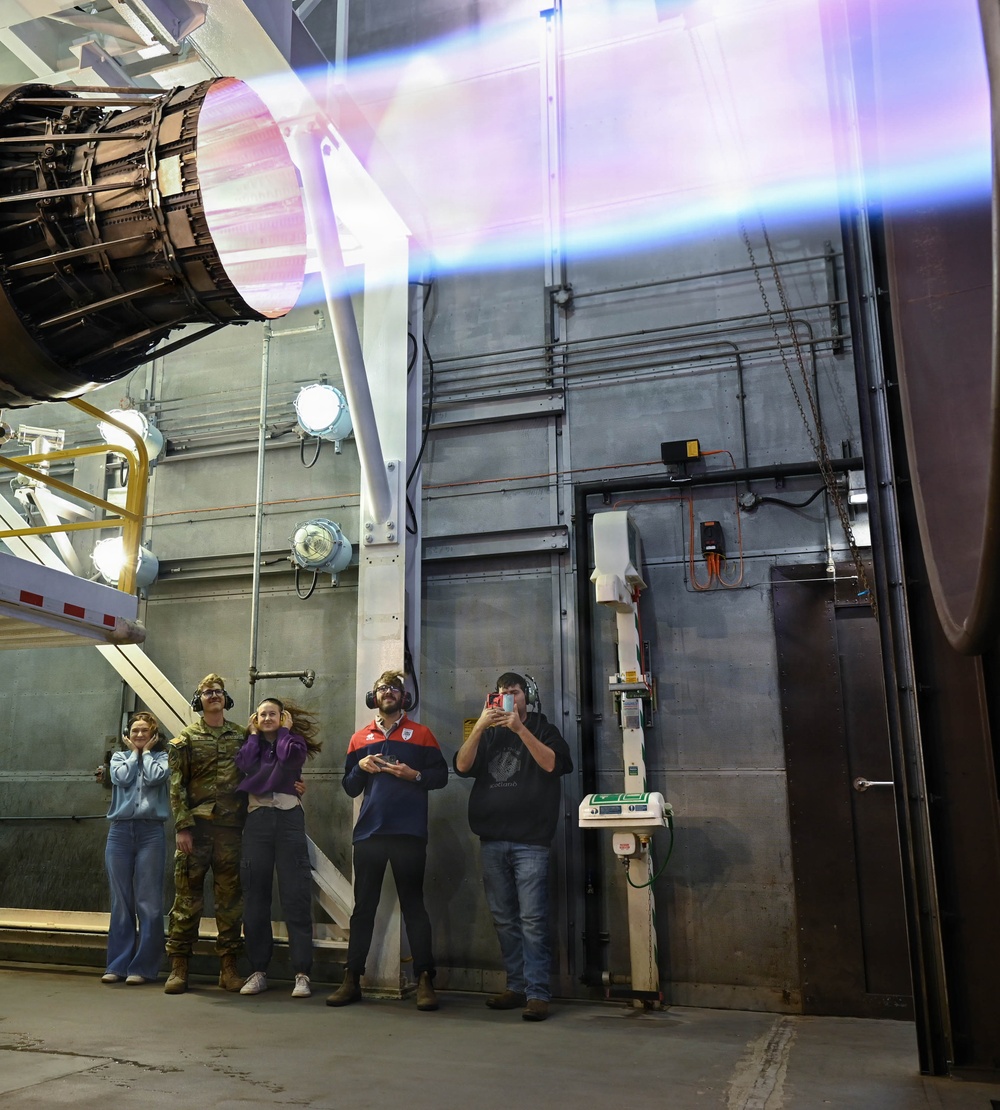 Liberty Wing families visit engine run demo