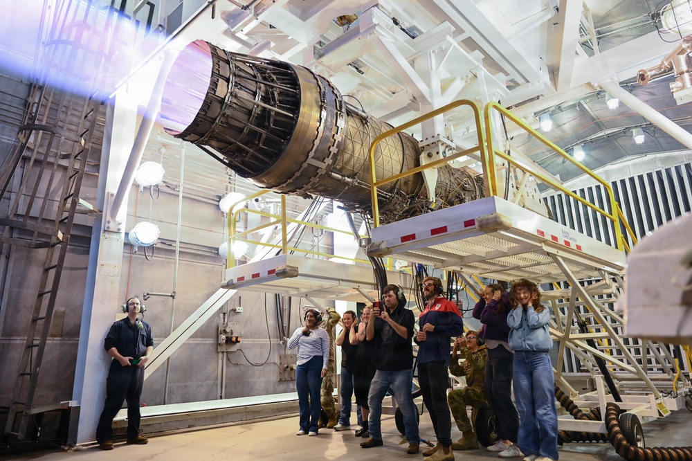 Liberty Wing families visit engine run demo