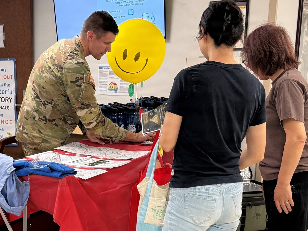 Munson open house connects beneficiaries with healthcare services