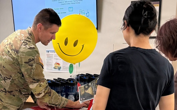 Munson open house connects beneficiaries with healthcare services