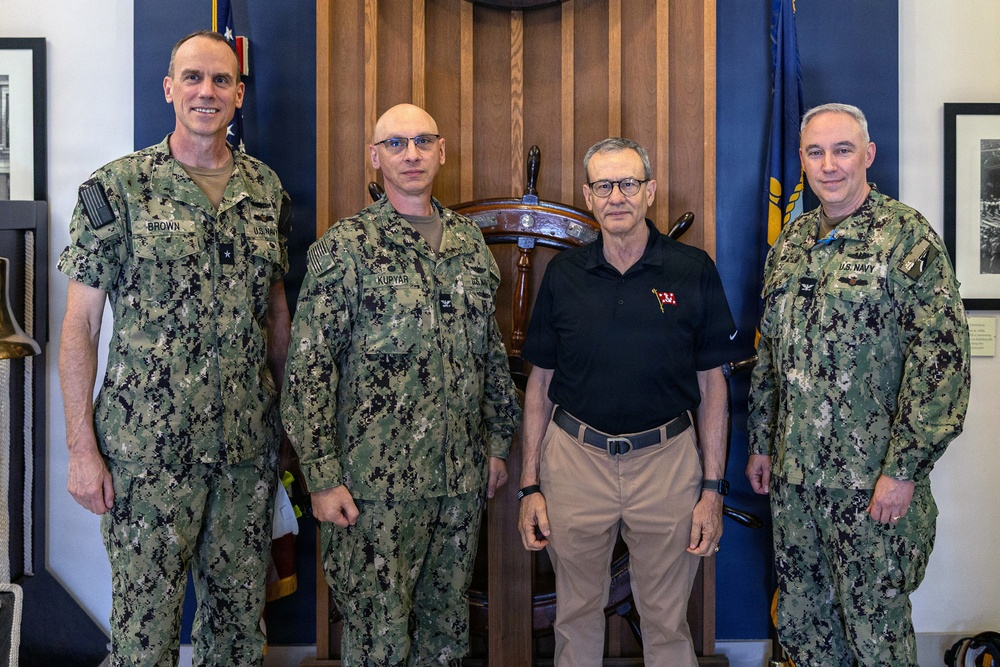Under Secretary of the Navy Visits PNSY
