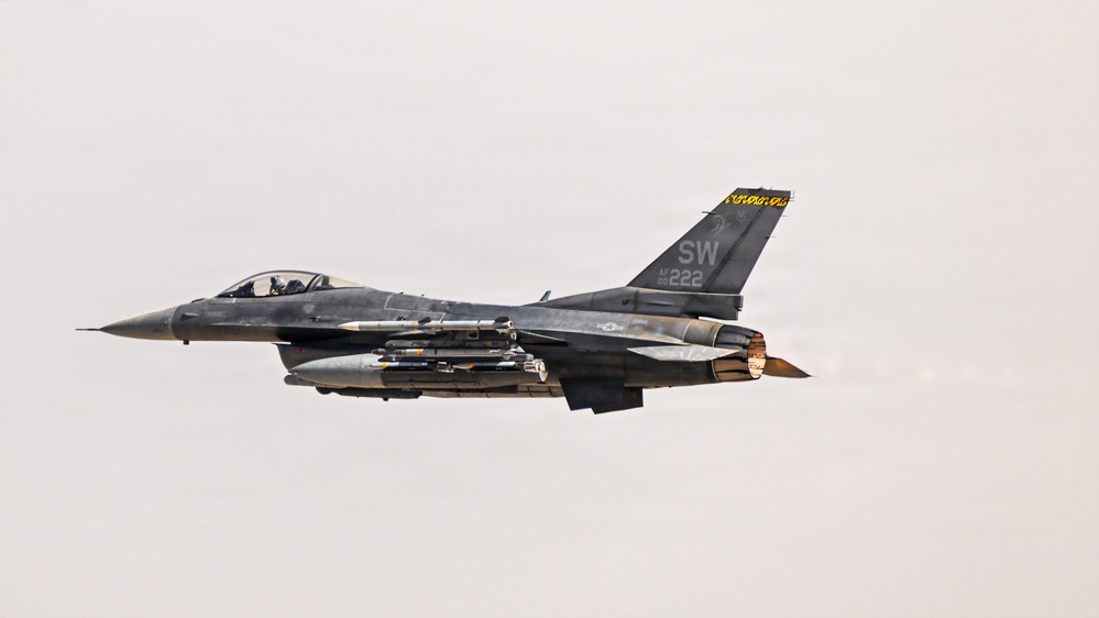 F-16 takeoff and land in the CENTCOM AOR