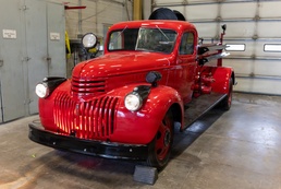 Fort Leonard Wood firefighter, LRC bring 1943 fire truck back to life after 13-year restoration project