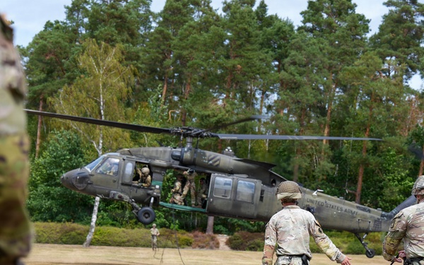Master Rappel on 7ATC Parade Field