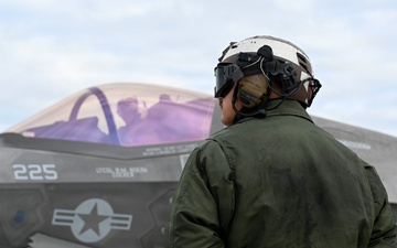 VMFA 225 Vikings take on RED FLAG-Alaska 26-3
