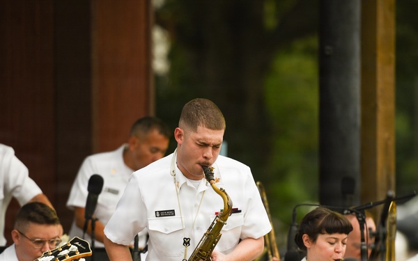 US Navy Band Commodores Perform at Vienna Town Green