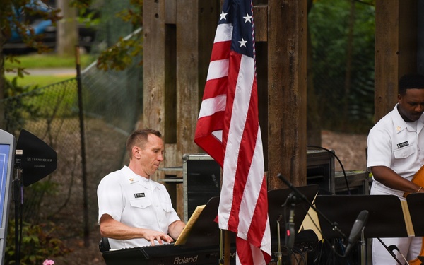 US Navy Band Commodores Perform at Vienna Town Green