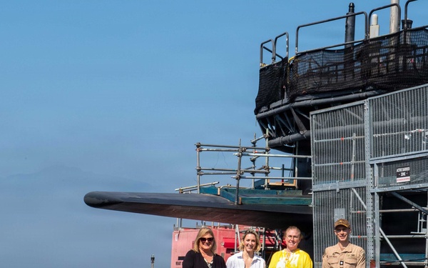 House Armed Services Committee Members tour USS Maine (SSBN 741)
