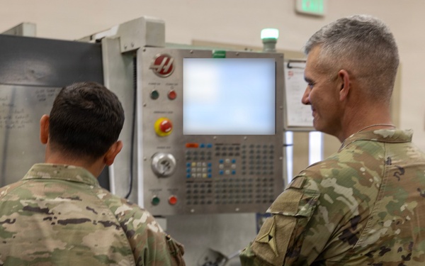 III Armored Corps CSM Observes Advanced Manufacturing