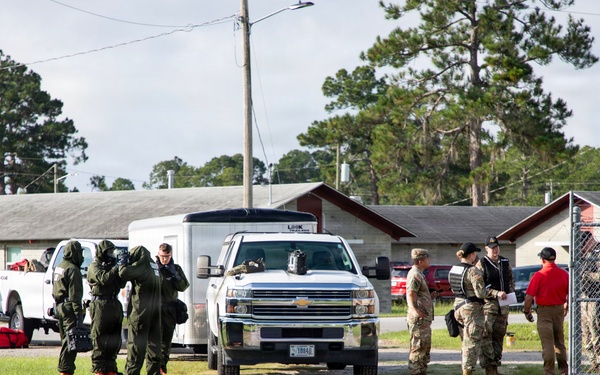U.S. Soldiers and Airmen with the Georgia National Guard conduct joint CBRN exercise