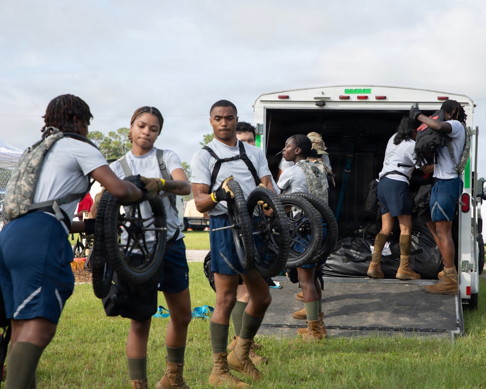 U.S. Soldiers and Airmen with the Georgia National Guard conduct joint CBRN exercise