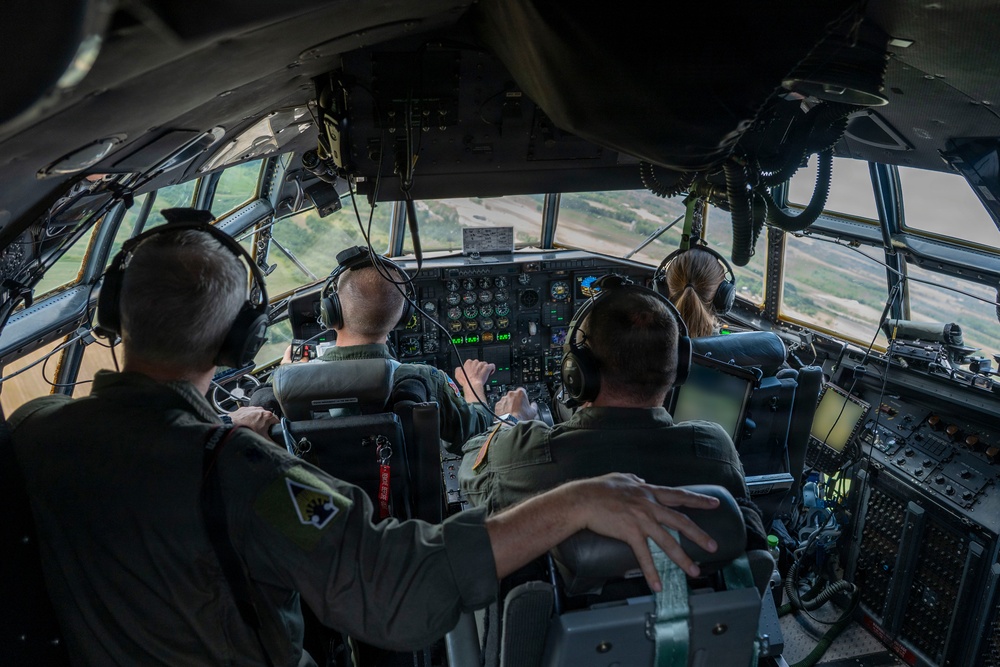 C-130Hs Fly Together in Large Formation