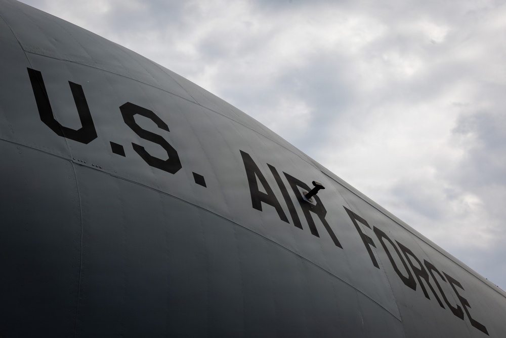 C-130Hs Fly Together in Large Formation