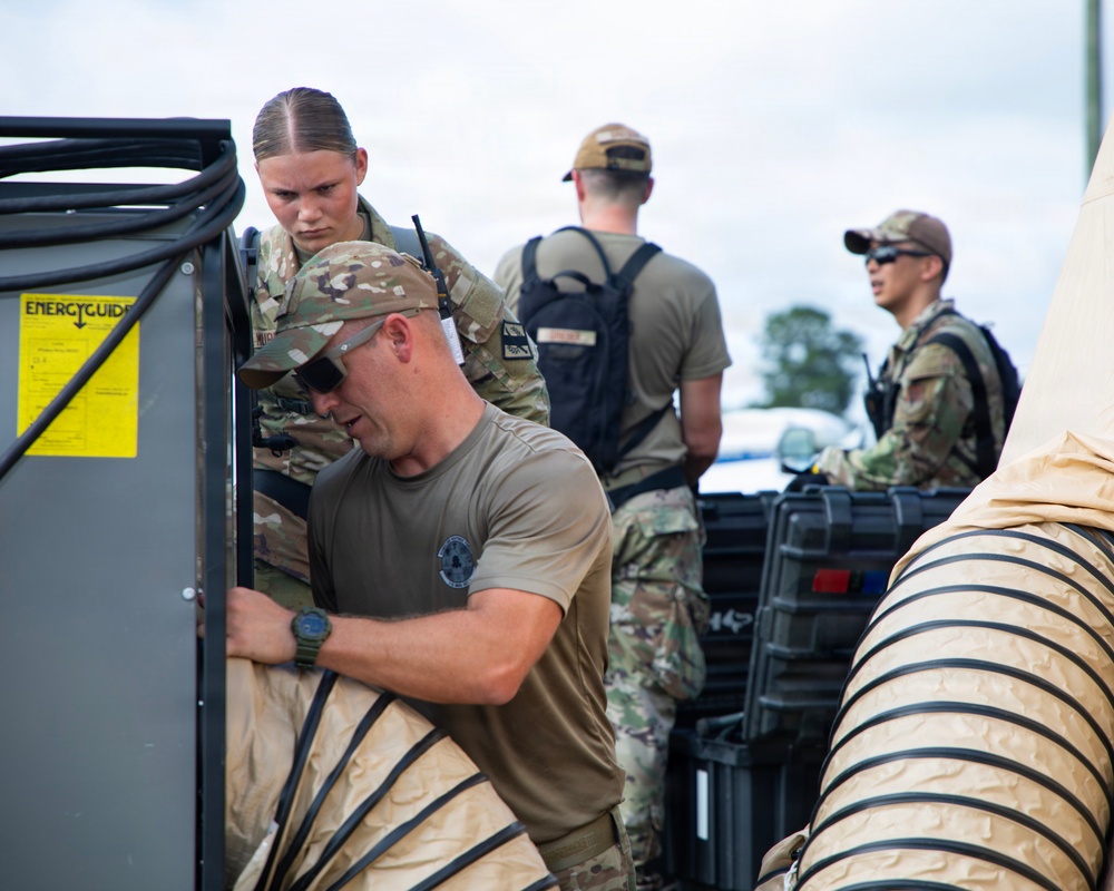 U.S. Soldiers and Airmen with the Georgia National Guard conduct joint CBRN exercise