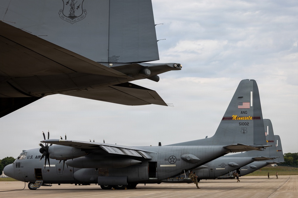 C-130Hs Fly Together in Large Formation