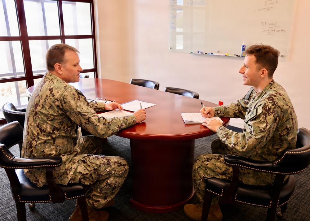 Environmental health officer serves as NMRTC Twentynine Palms ‘CO for a Day’