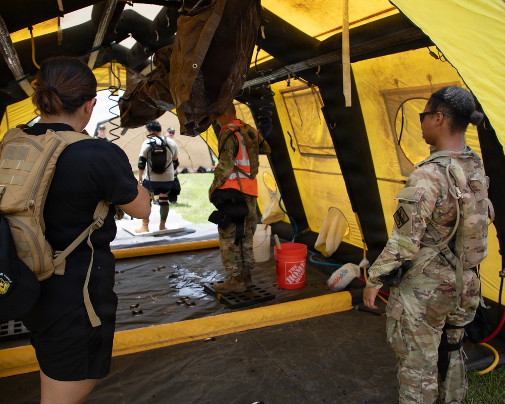 U.S. Soldiers and Airmen with the Georgia National Guard conduct joint CBRN exercise